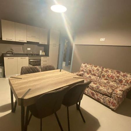 Luse Studios 1 Остуни Екстериор снимка