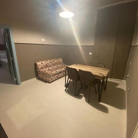 Luse Studios 1 Остуни Екстериор снимка